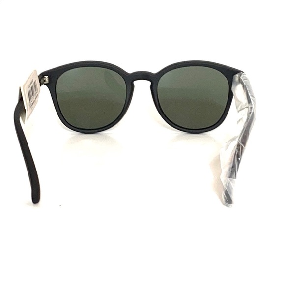 Le Specs Bandwagon Black Rubber Midsize Sunglasses - Picture 4 of 8